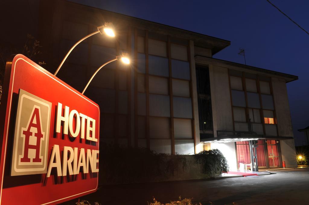 Hotel Ariane Thiene Eksteriør bilde